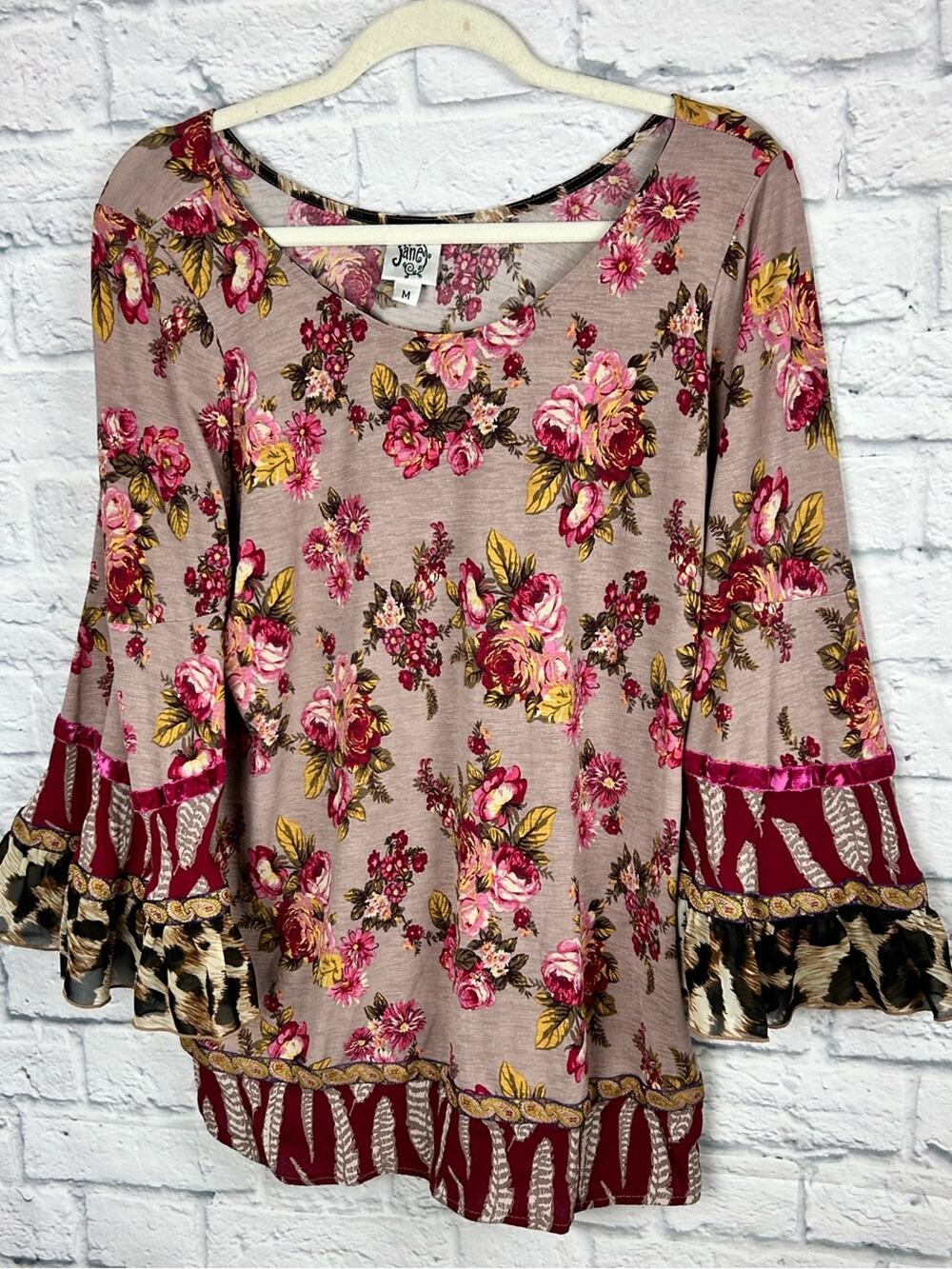 Ivy Jane M Floral Boho Bell Sleeve Tunic Top Mixed Print Ruffle Made USA